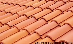entreprise de couverture, photo toiture Saint-Pierre-de-Mézoargues-13150